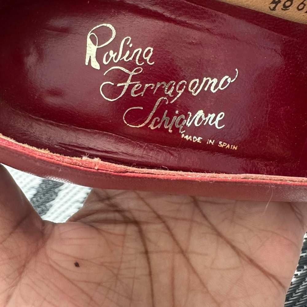 Vintage Salvatore Ferragamo Schiavone Red Leather Pumps Heels Size 8.5 Narrow - Picture 4 of 5